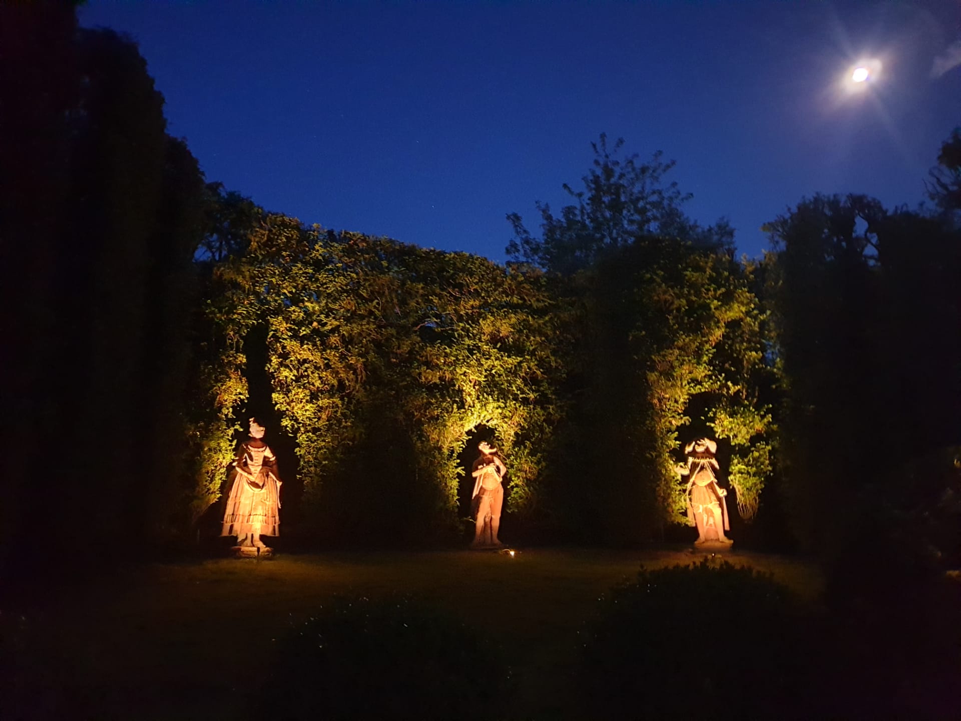 Teatro di Verzura più antico d'Europa dinotte_Villa Reale di Marlia