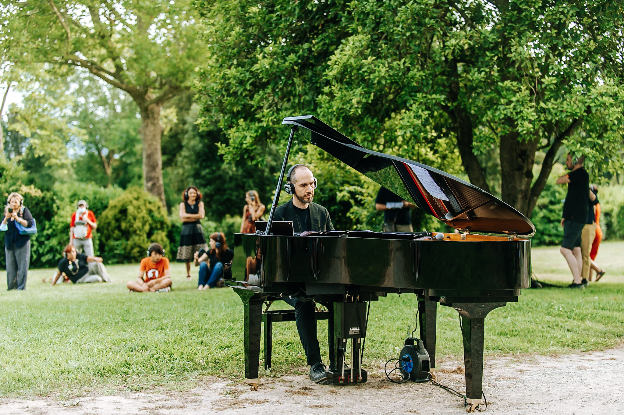 Andrea Vizzini Silent wi-fi concert a Villa Reale di Marlia 2021 Lucca Classica (5)