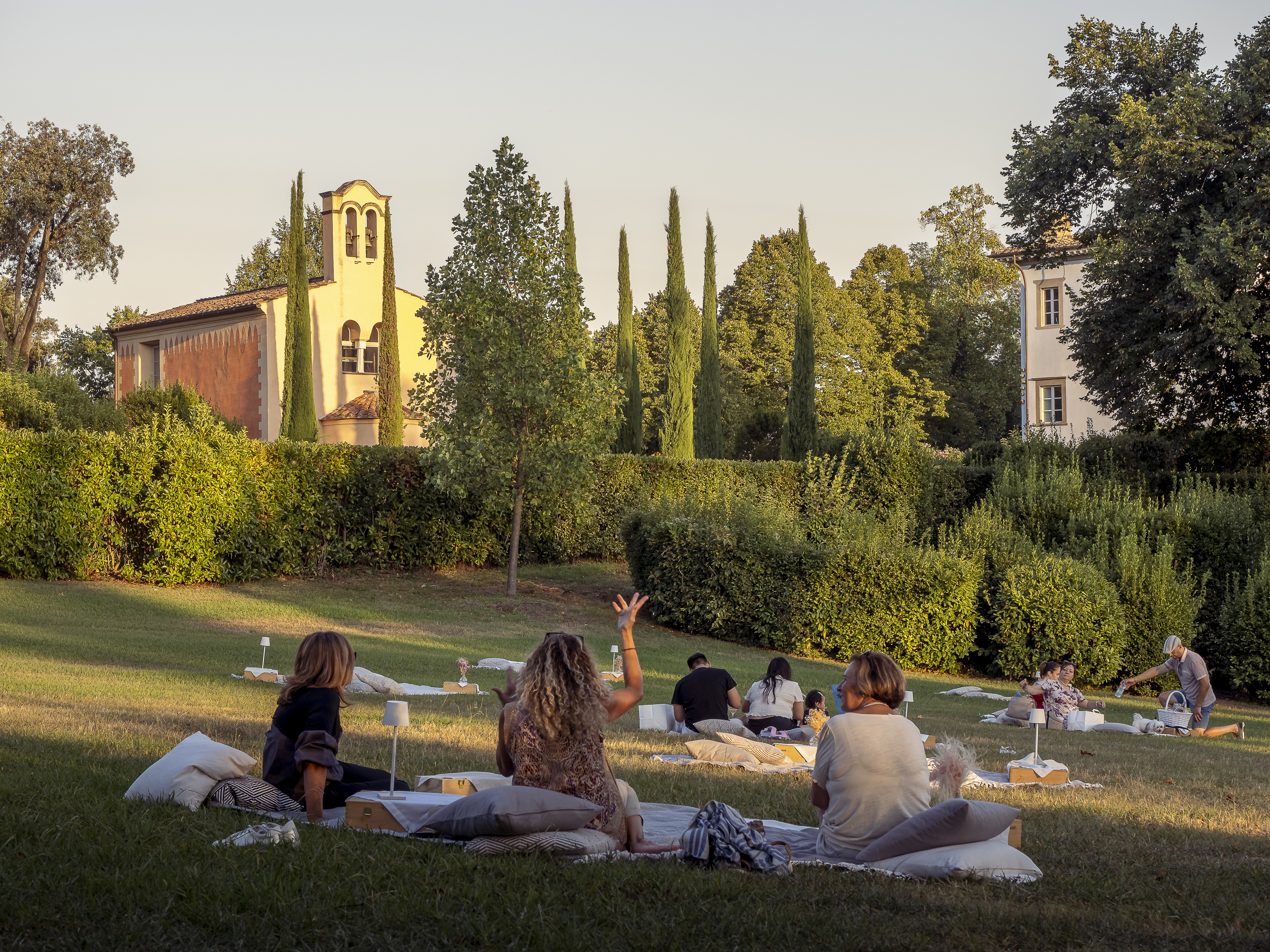Pic nic al tramonto stellato Villa Reale di Marlia Foto di Giuseppe Panico (17)