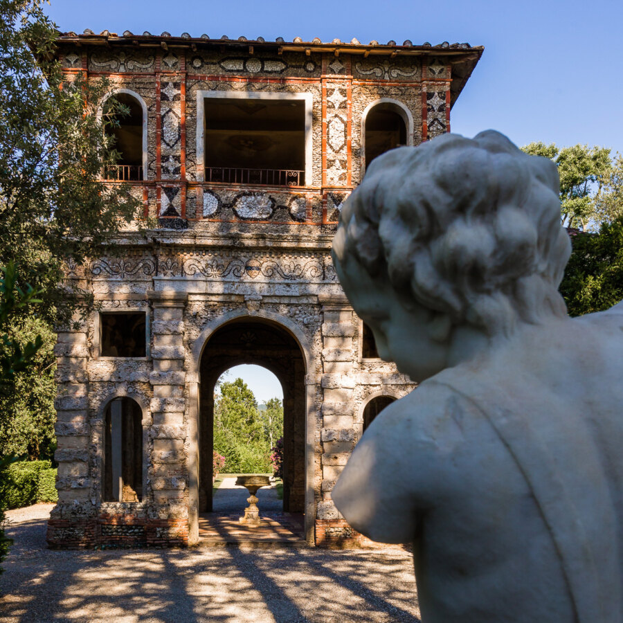 Giardino spagnolo e Grotta di Pan, particolare statuario - PGMEDIA